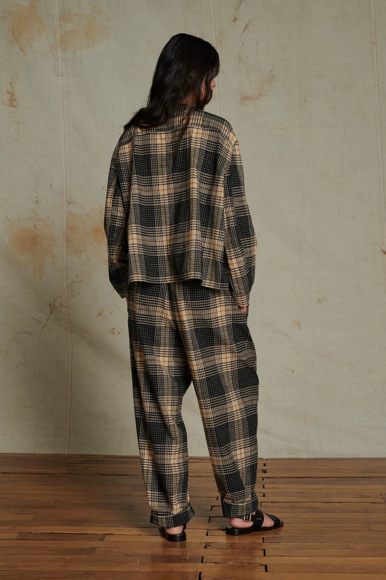 Poches intégrées et pinces