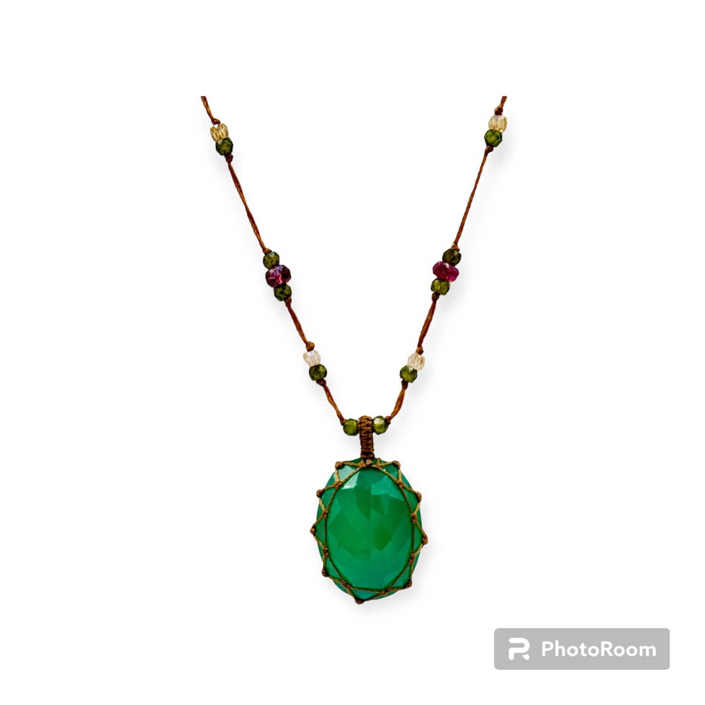 Collier tibétain court Onyx vert- Sharing