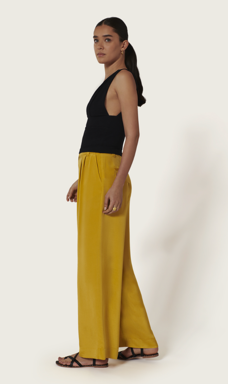 Top Nikita Noir - Karma Koma