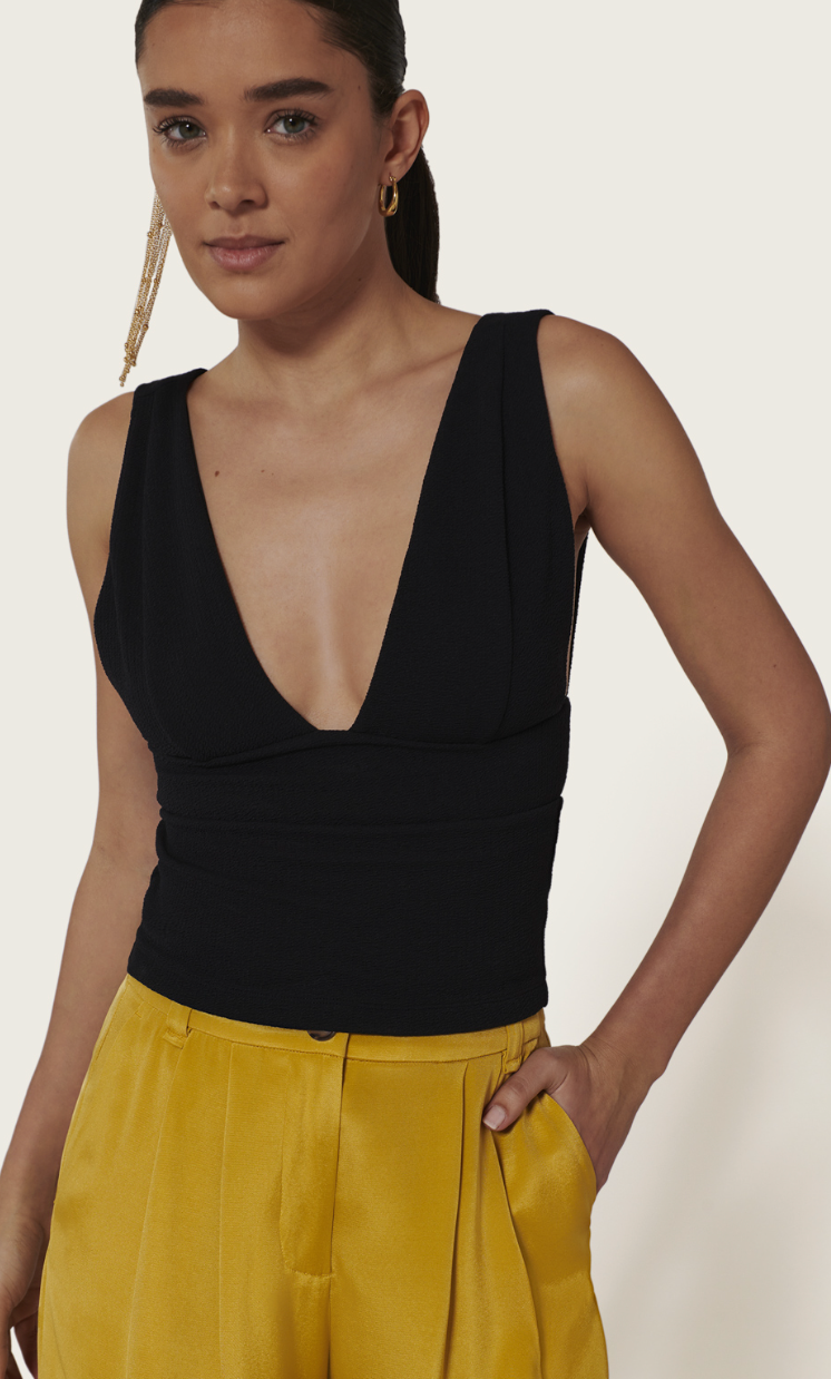 Top Nikita Noir - Karma Koma