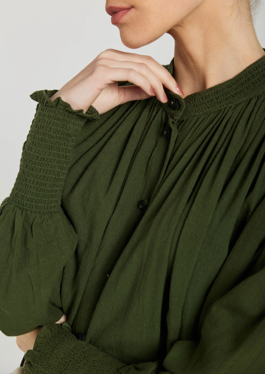 Robe Cesar Olive - V de Vinster