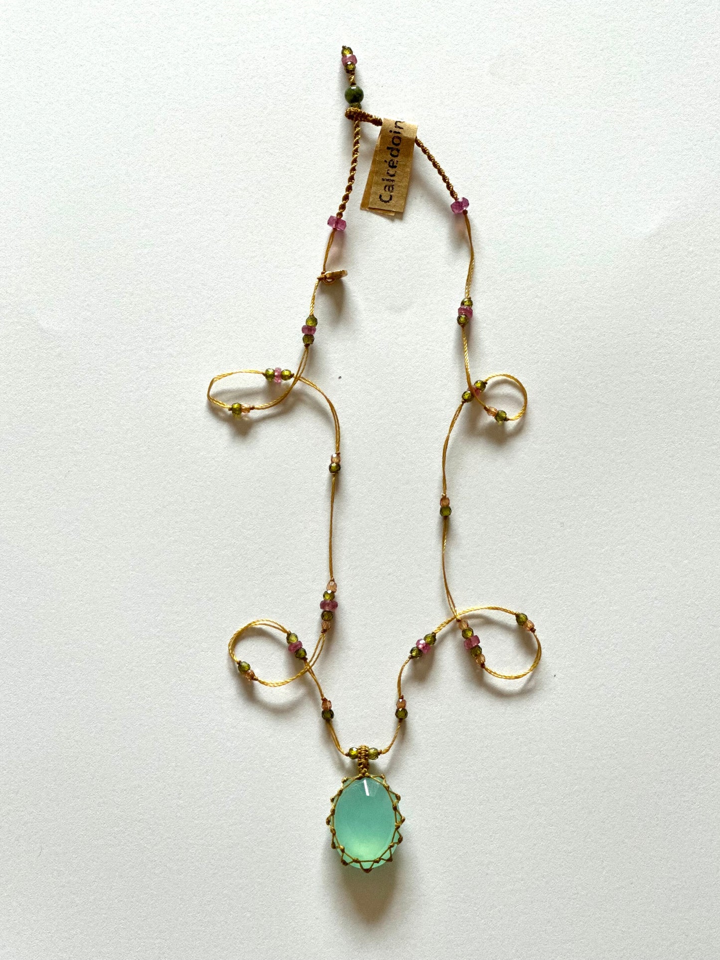 Collier Court Tibétain Calcédoine Bleue - Sharing