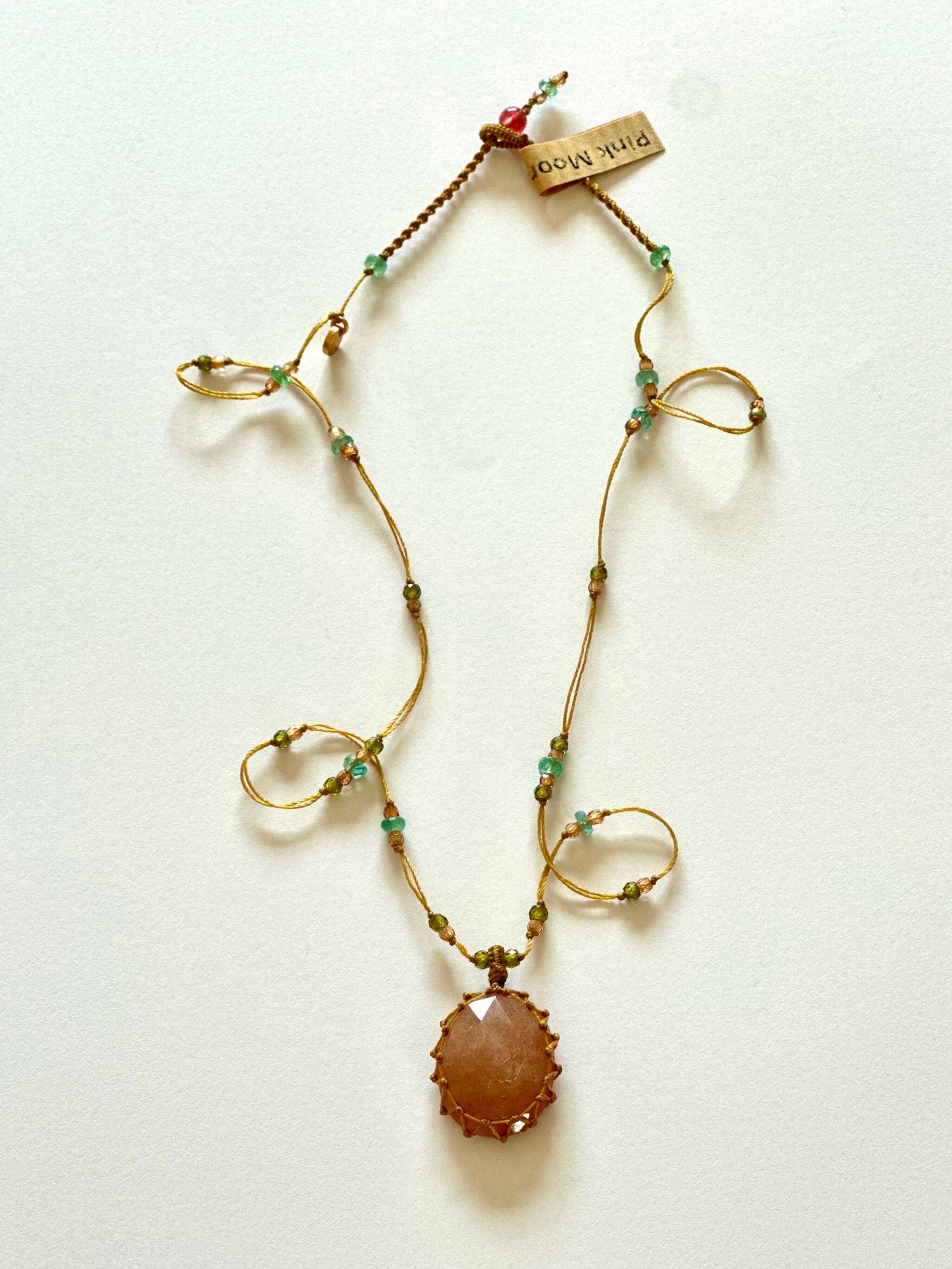 Collier Court Tibétain Pink Moonstone - Sharing