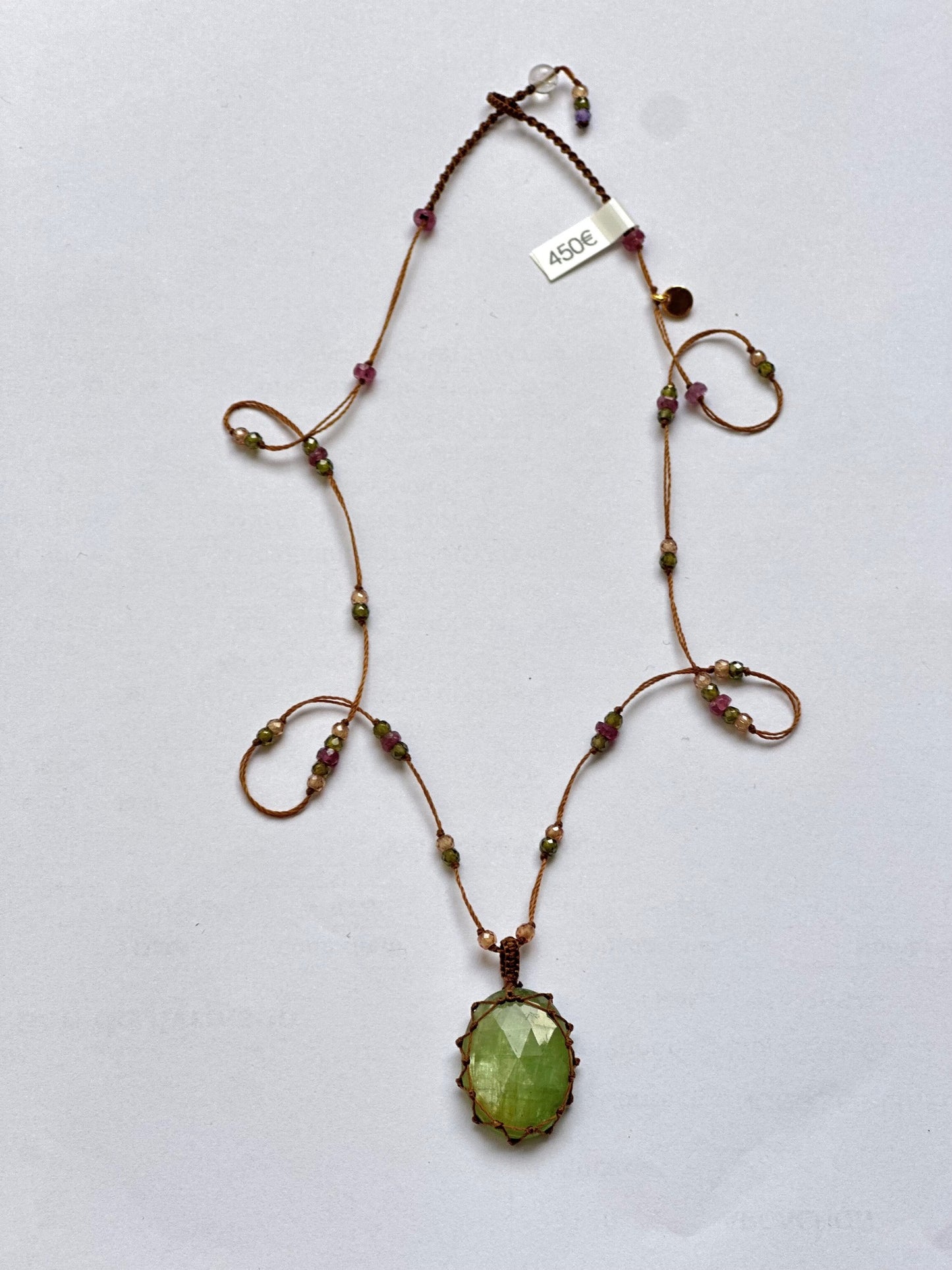 Collier Court Tibétain Kyanite Verte (Rare) - Sharing