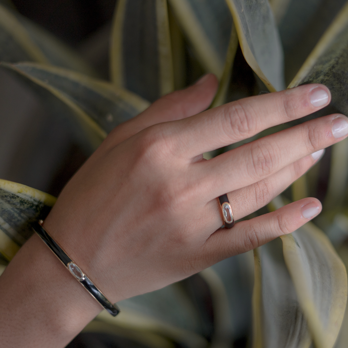 Loulou Black bangle - Dorothée Sausset