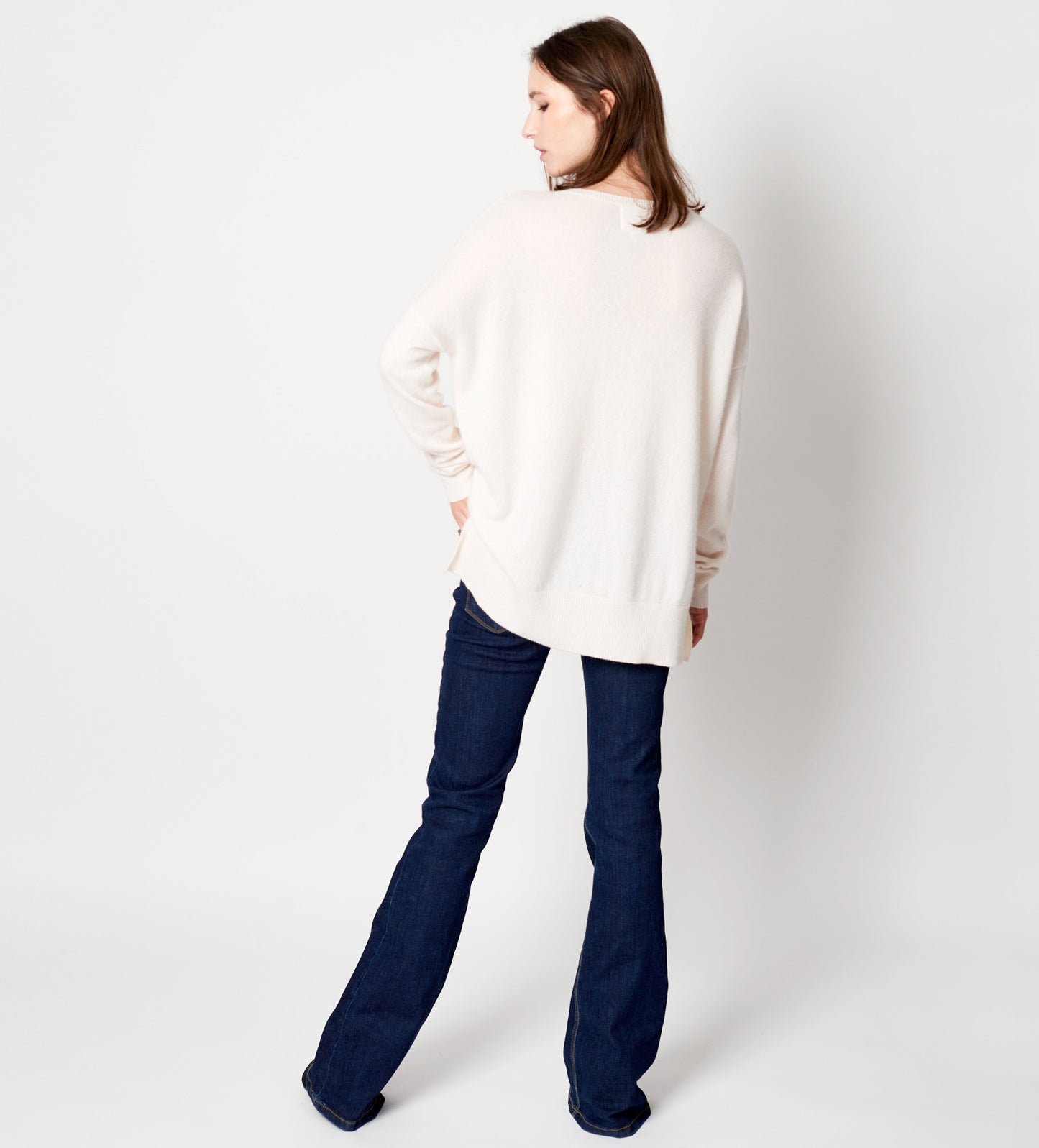 Pull BAM White - Madluv