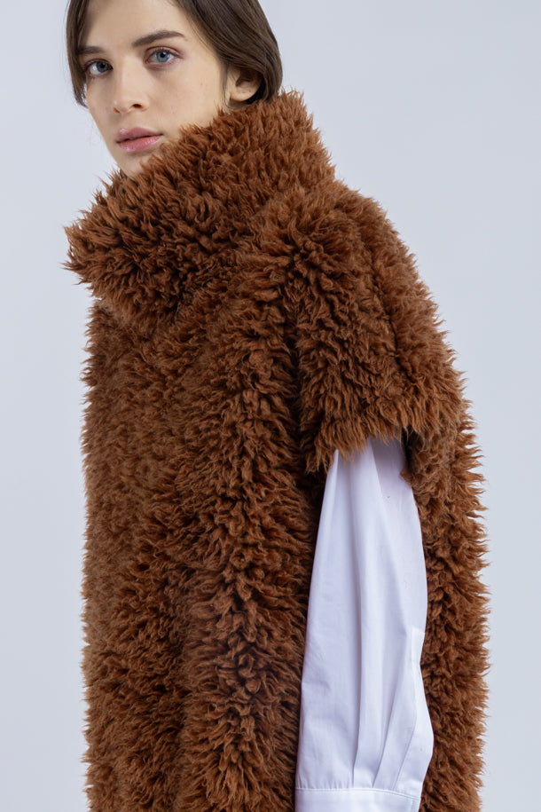 Poncho Ecofur Hazelnut - Phisique du Role