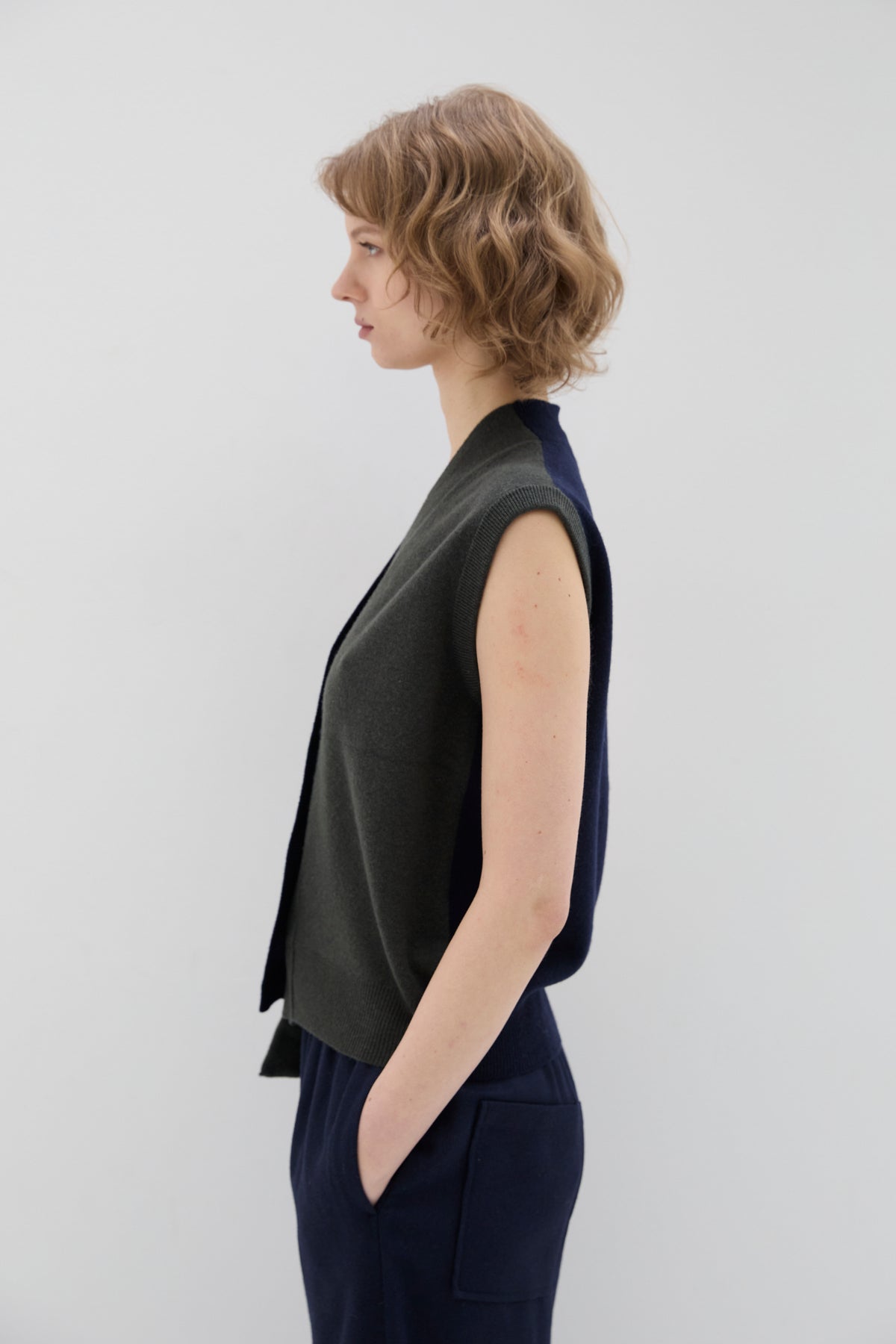 Cardigan Sans Manches Navy/Dark Green - Phisique du Role