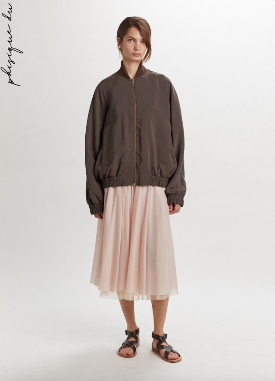 Bomber in Liquid Habutay Gardening - Phisique du Role