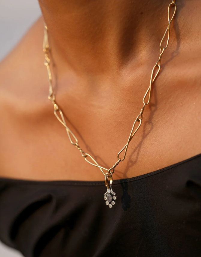 Diana Charm - Dorothée Sausset