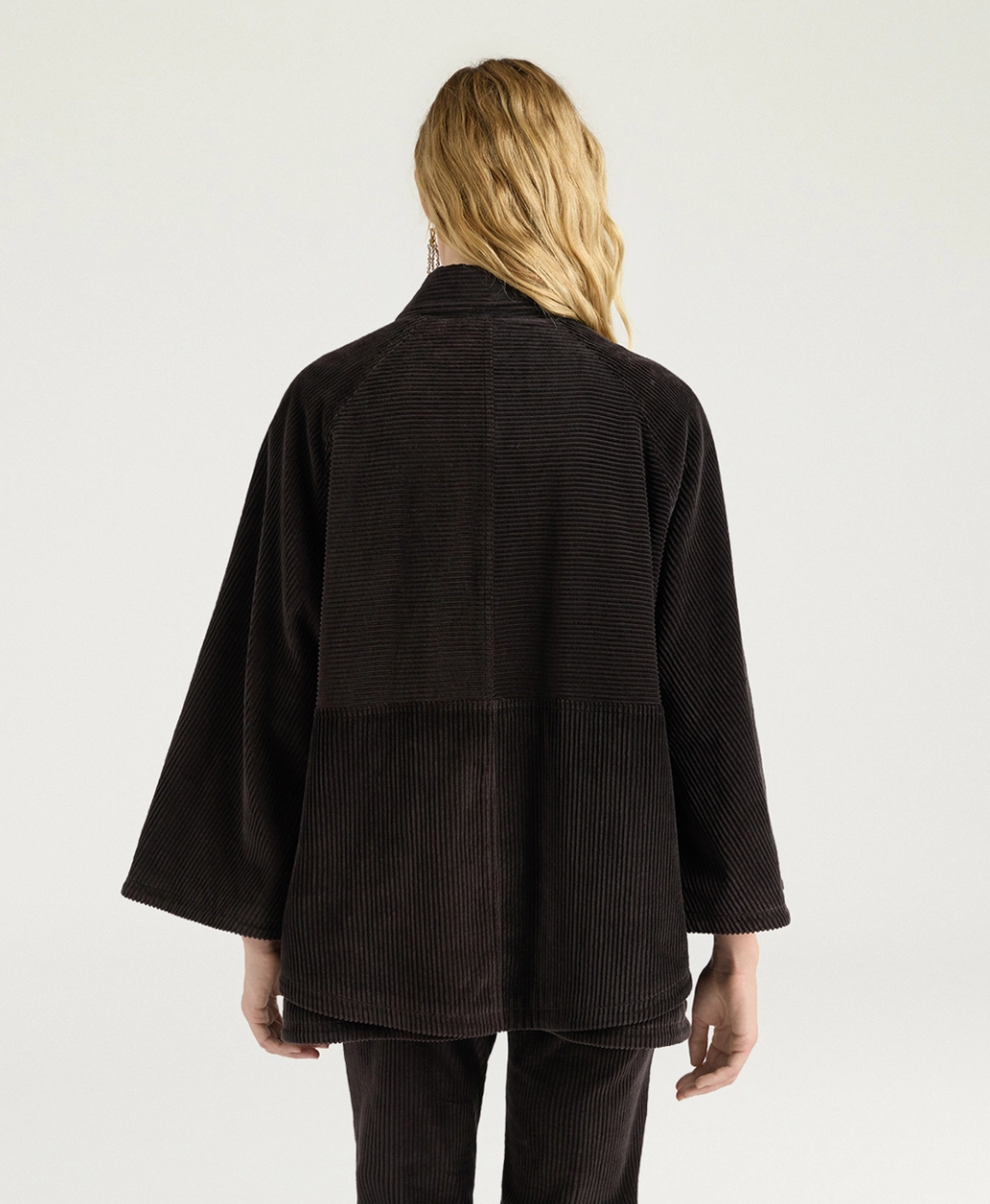 Veste Eldara Velours Courrant Brun Foncé - Momoni