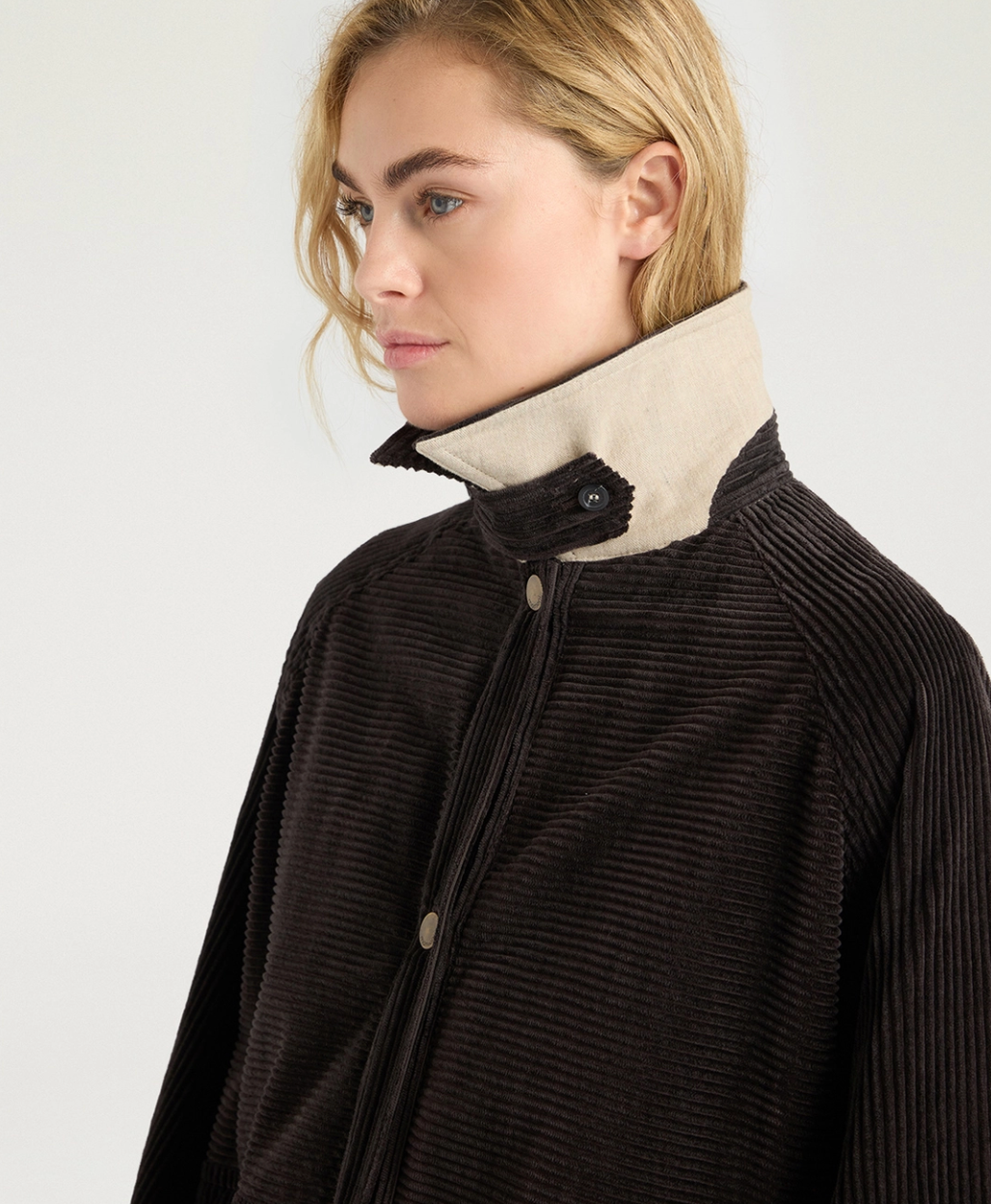 Veste Eldara Velours Courrant Brun Foncé - Momoni
