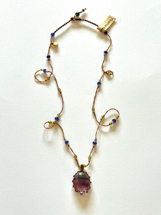 Collier Court Tibétain Fluorite Rainbow 2 - Sharing
