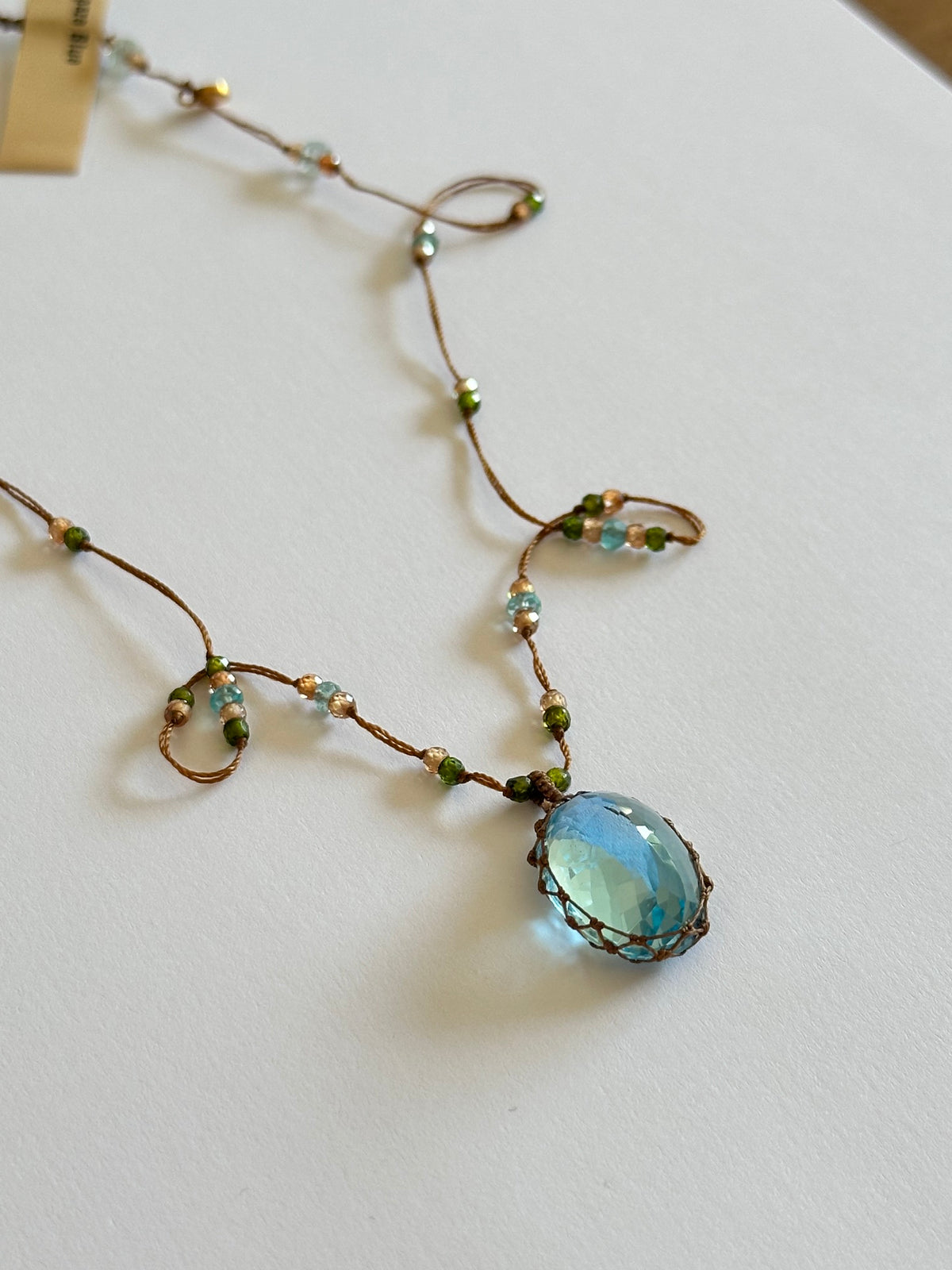 Collier Court Tibétain Topaze Bleue (Rare) - Sharing