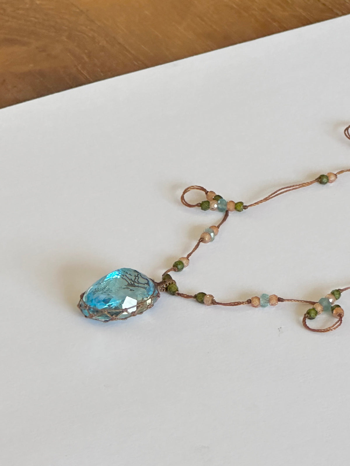 Collier Court Tibétain Topaze Bleue (Rare) - Sharing
