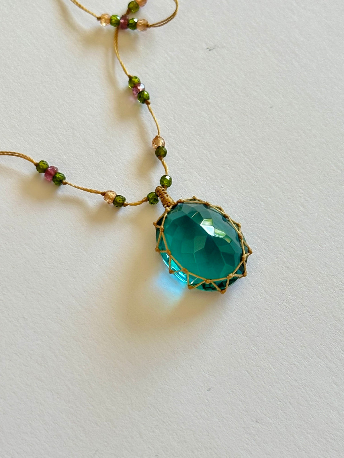 Collier Court Tibétain Fluorite Bleue 2 (Rare) - Sharing