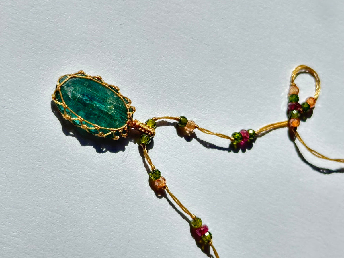 Collier Court Tibétain Kyanite Bleue (Rare) - Sharing