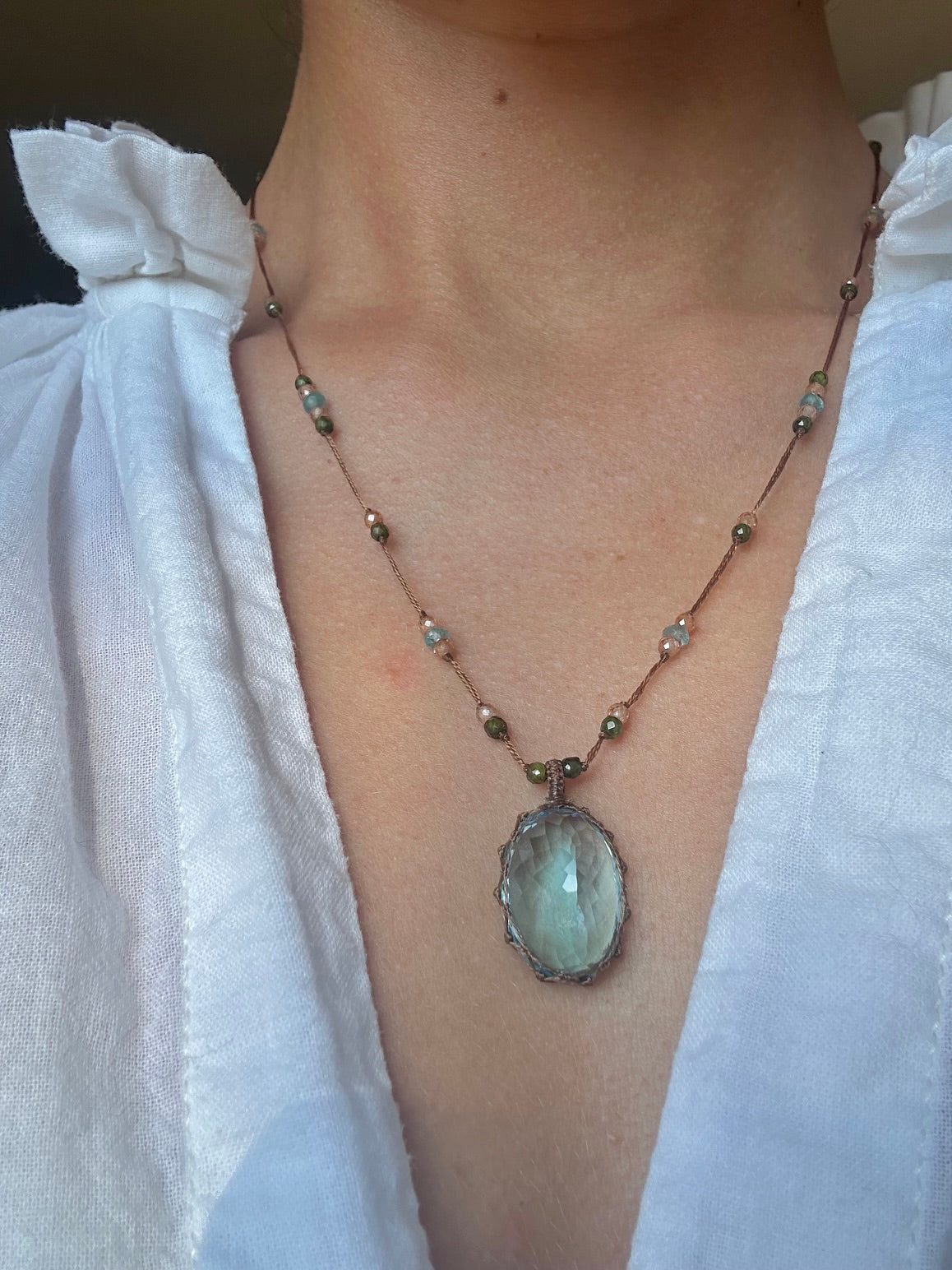 Collier Court Tibétain Topaze Bleue (Rare) - Sharing