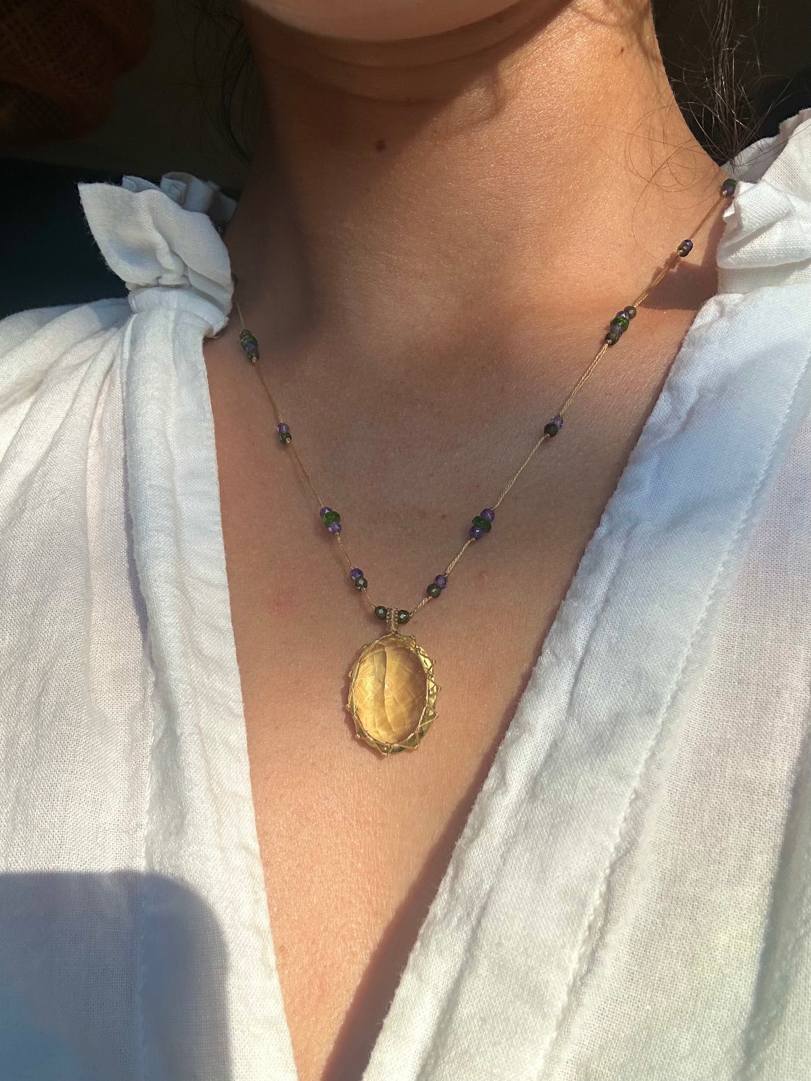 Collier Court Tibétain Lemon Quartz - Sharing