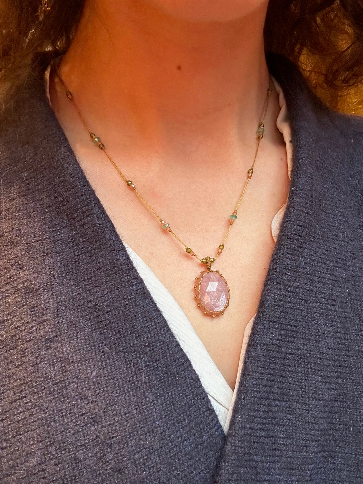 Collier Court Tibétain Pink Moonstone - Sharing