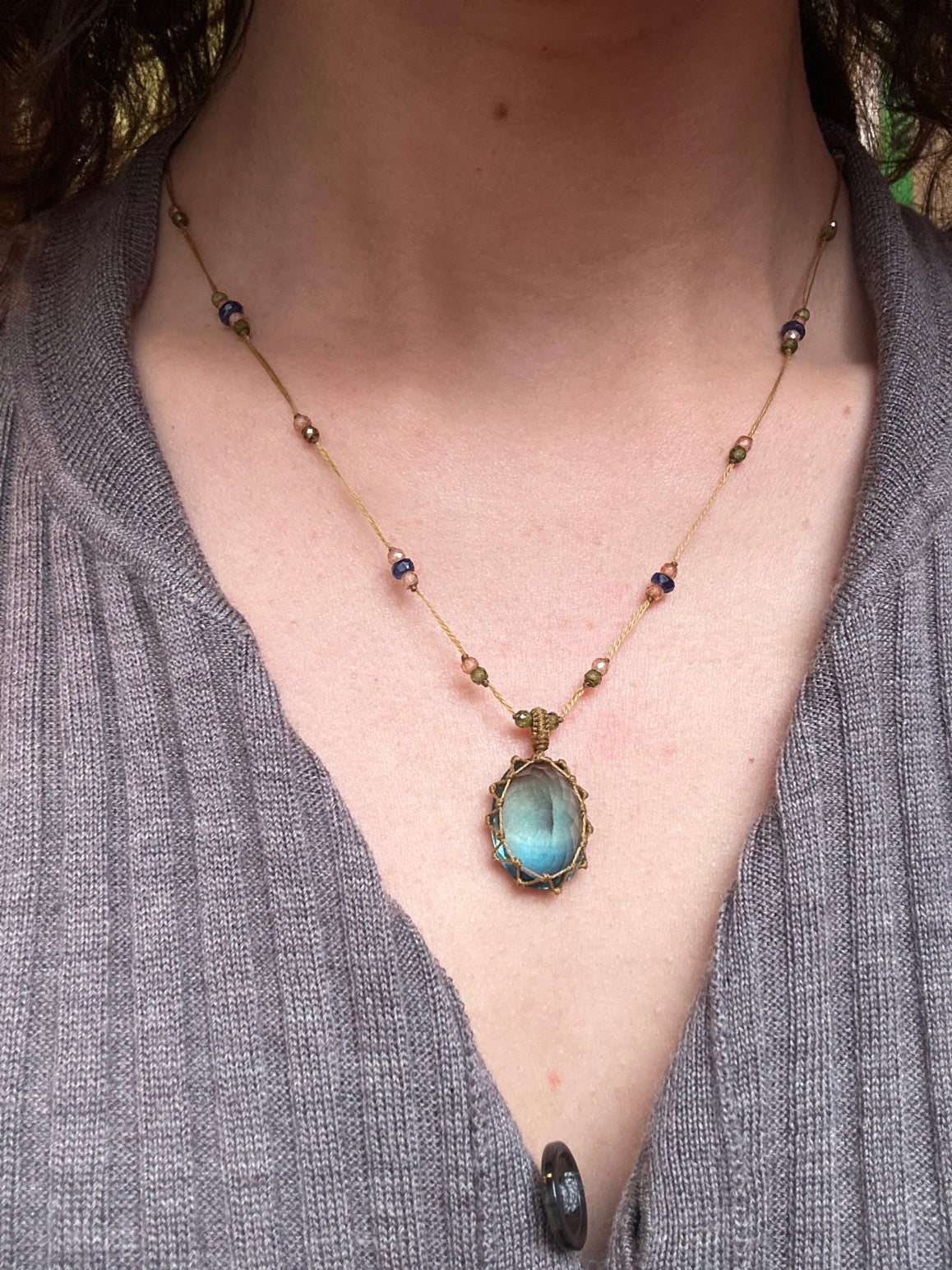 Collier Court Tibétain Fluorite Bleue (Rare) - Sharing