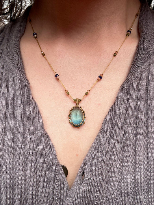 Collier Court Tibétain Fluorite Bleue (Rare) - Sharing