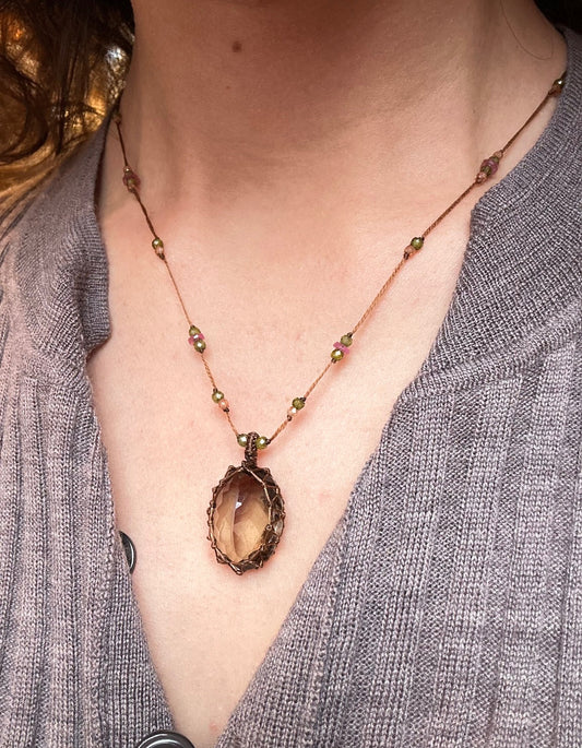 Collier Court Tibétain Quartz Fumé Fil Brun - Sharing