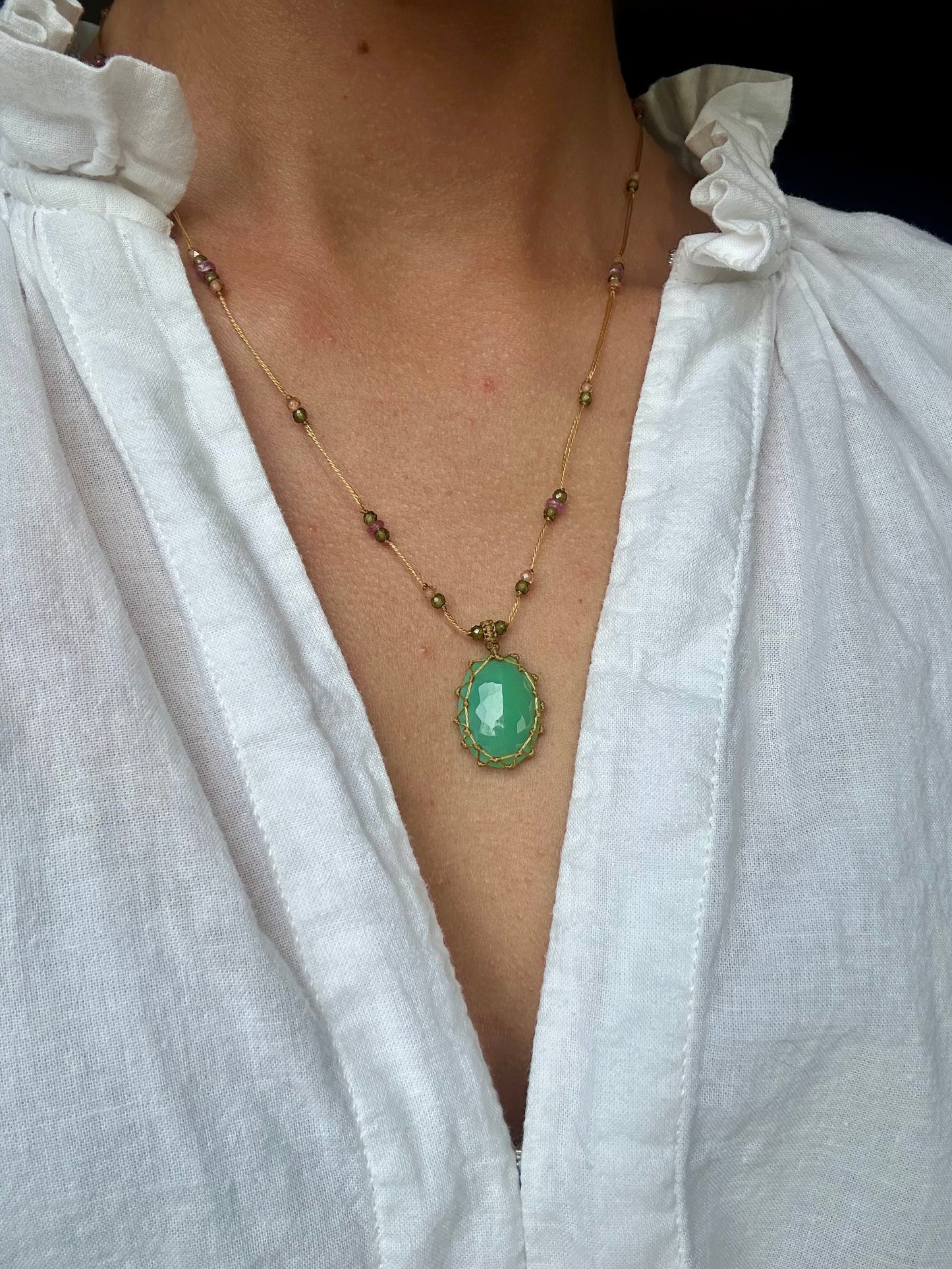 Collier Court Tibétain Chrysoprase 2 - Sharing