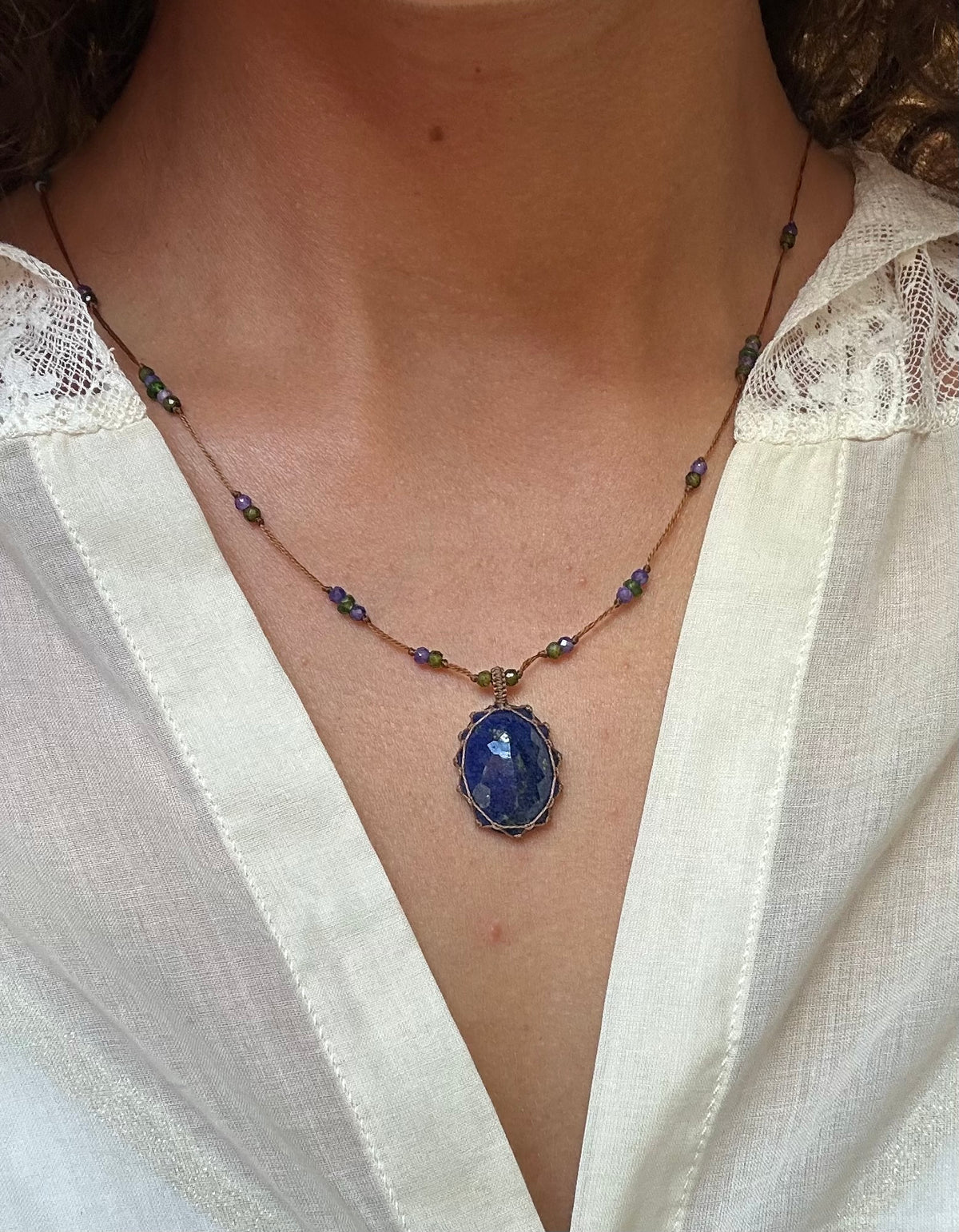 Collier Court Tibétain Lapis Lazuli - Sharing