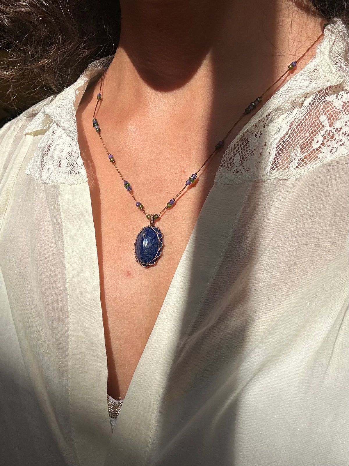 Collier Court Tibétain Lapis Lazuli - Sharing