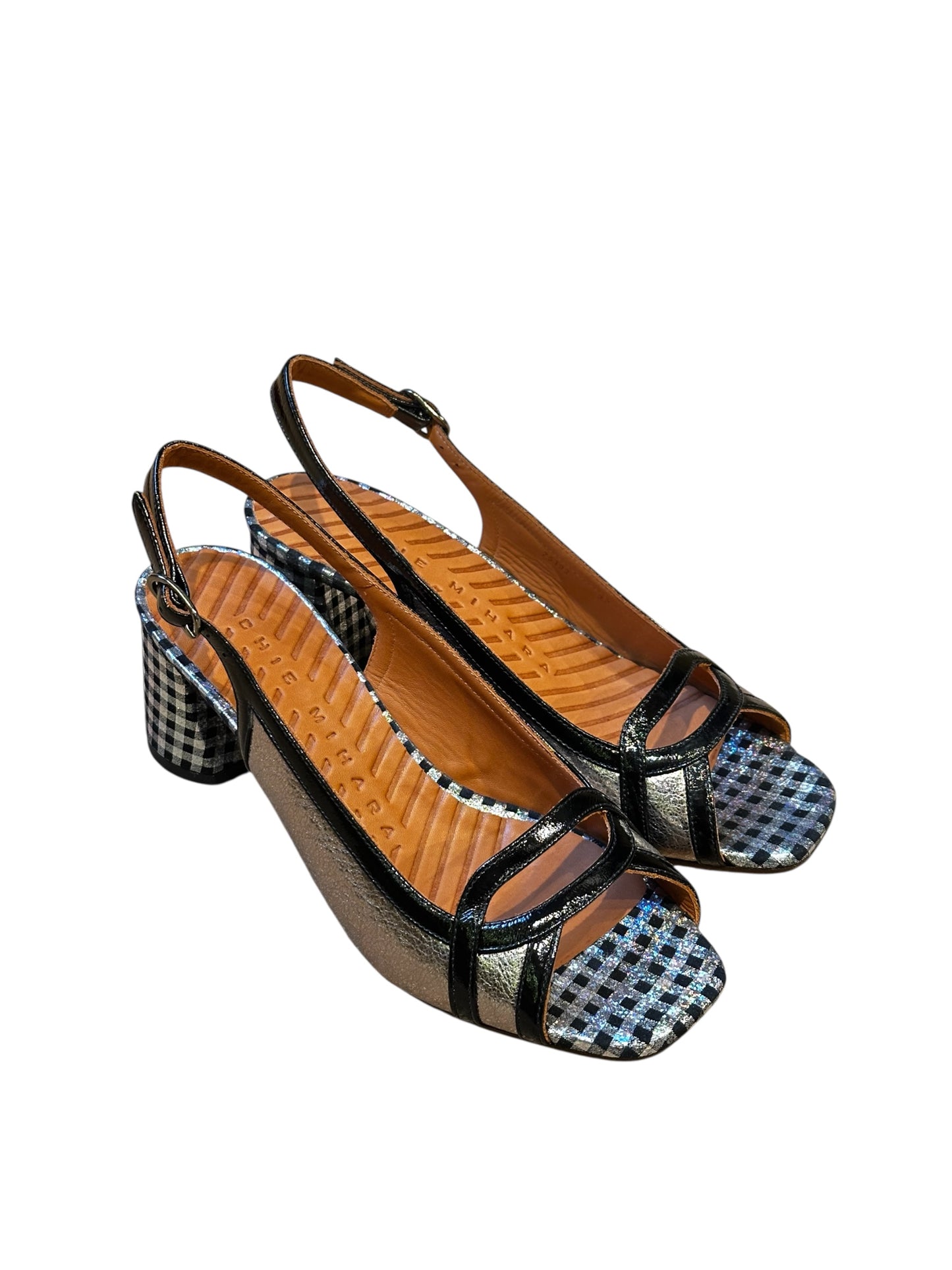 Talons Runcal Agnes Iron - Chie Mihara