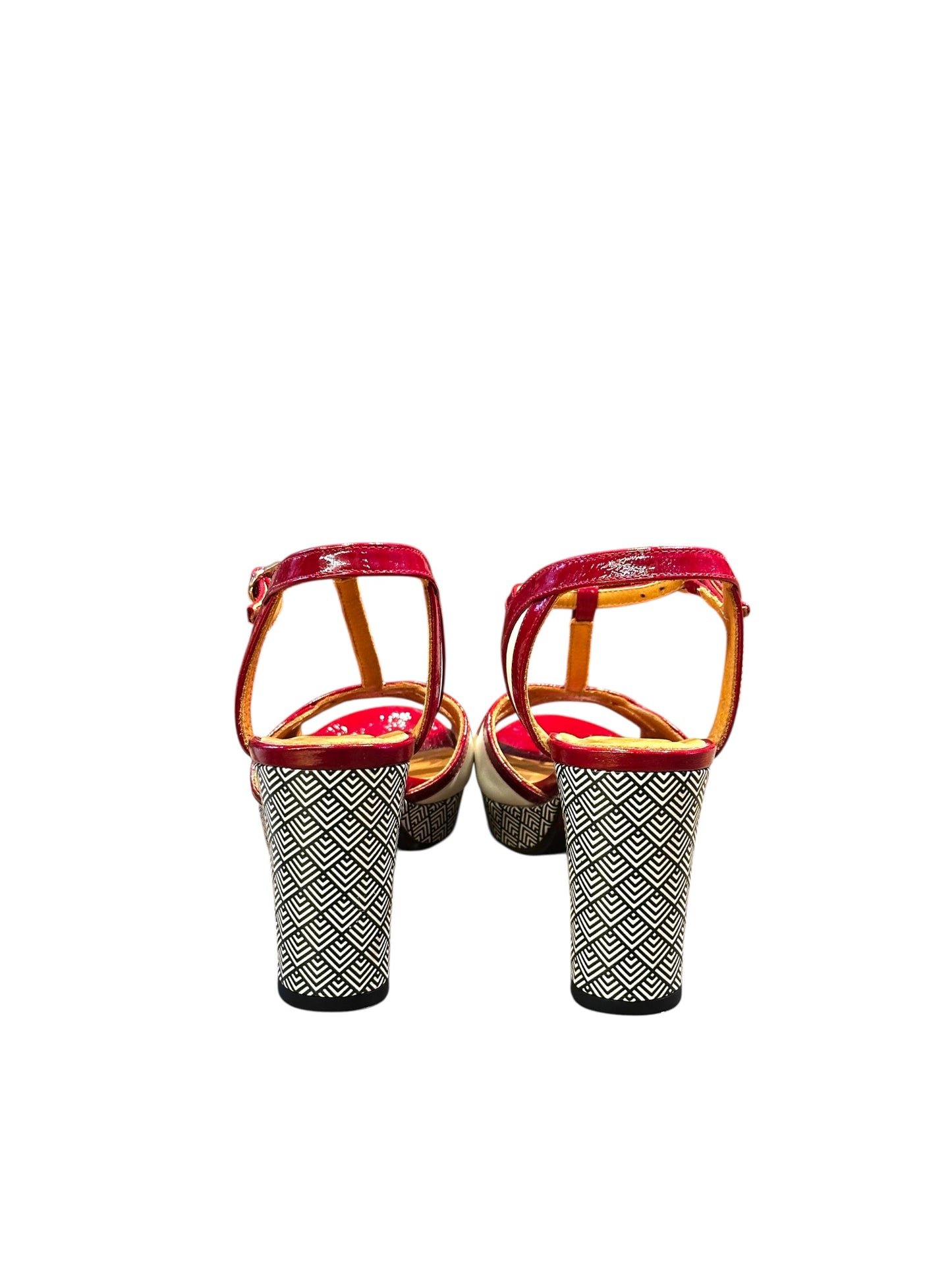 Talons Kerrin Sucre Rojo - Chie Mihara