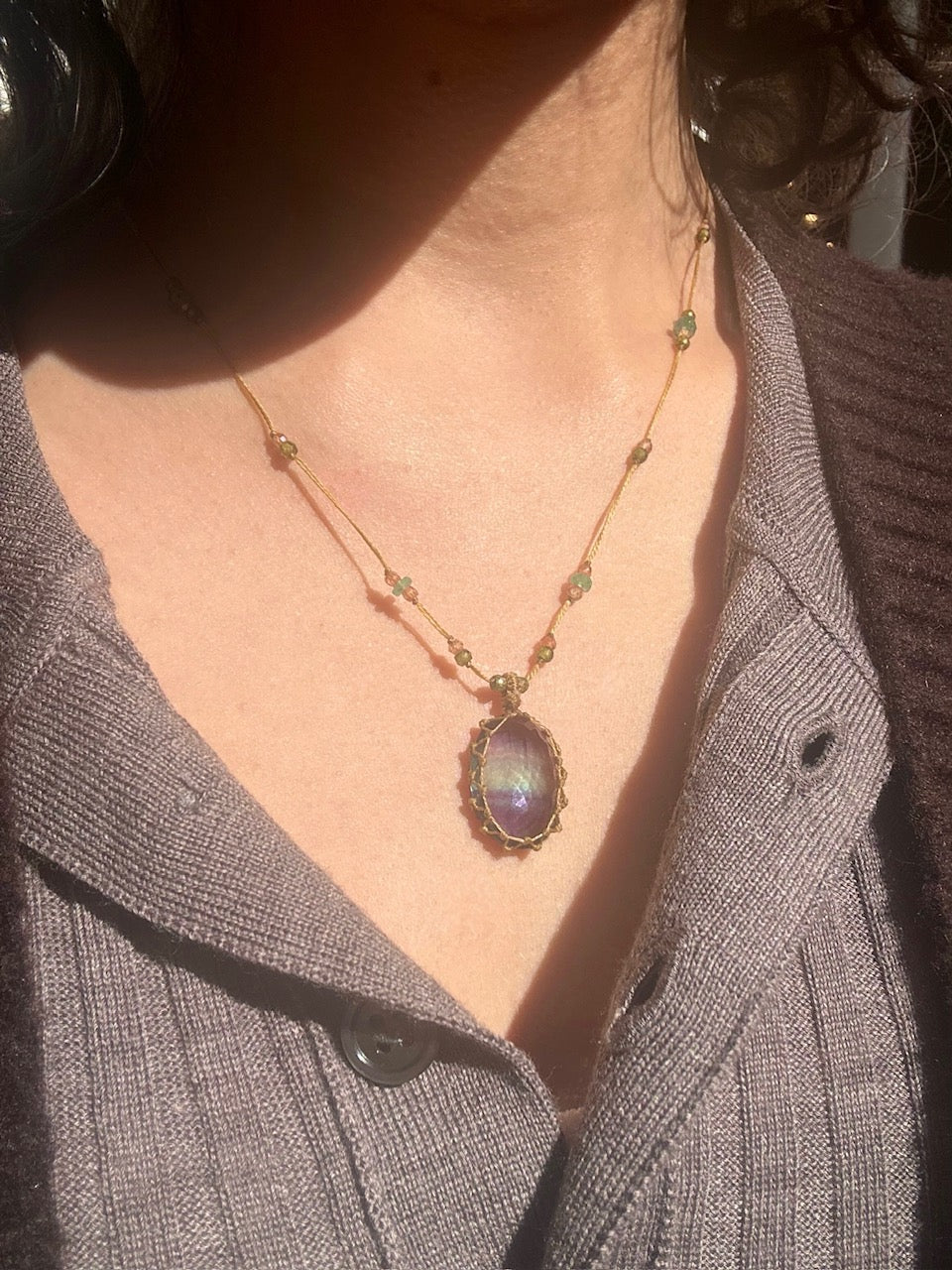 Collier Court Tibétain Fluorite Rainbow 3 (Rare) - Sharing
